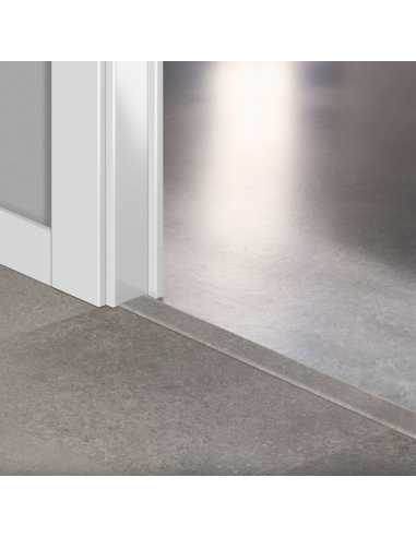 Profilé Incizo LVT QSVINCP40234 Roche béton