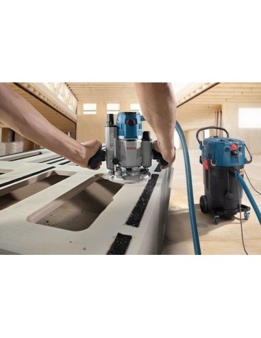 Aspirateur BOSCH pour solides et liquides GAS 55 M AFC Professional