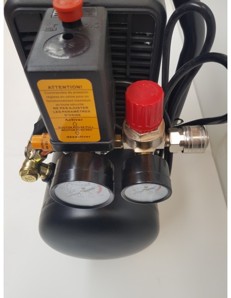 Compresseur d'air coaxial 6 L, 1,5 cv, électrique Compresseur d'air coaxial 6 L, 1,5 cv, électrique