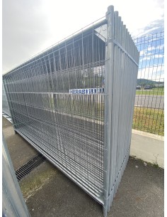 Clôture renforcée de chantier 4 tubes M300 Heras 2